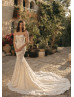 Sweetheart Neck Ivory Lace Wedding Dress With Long Train